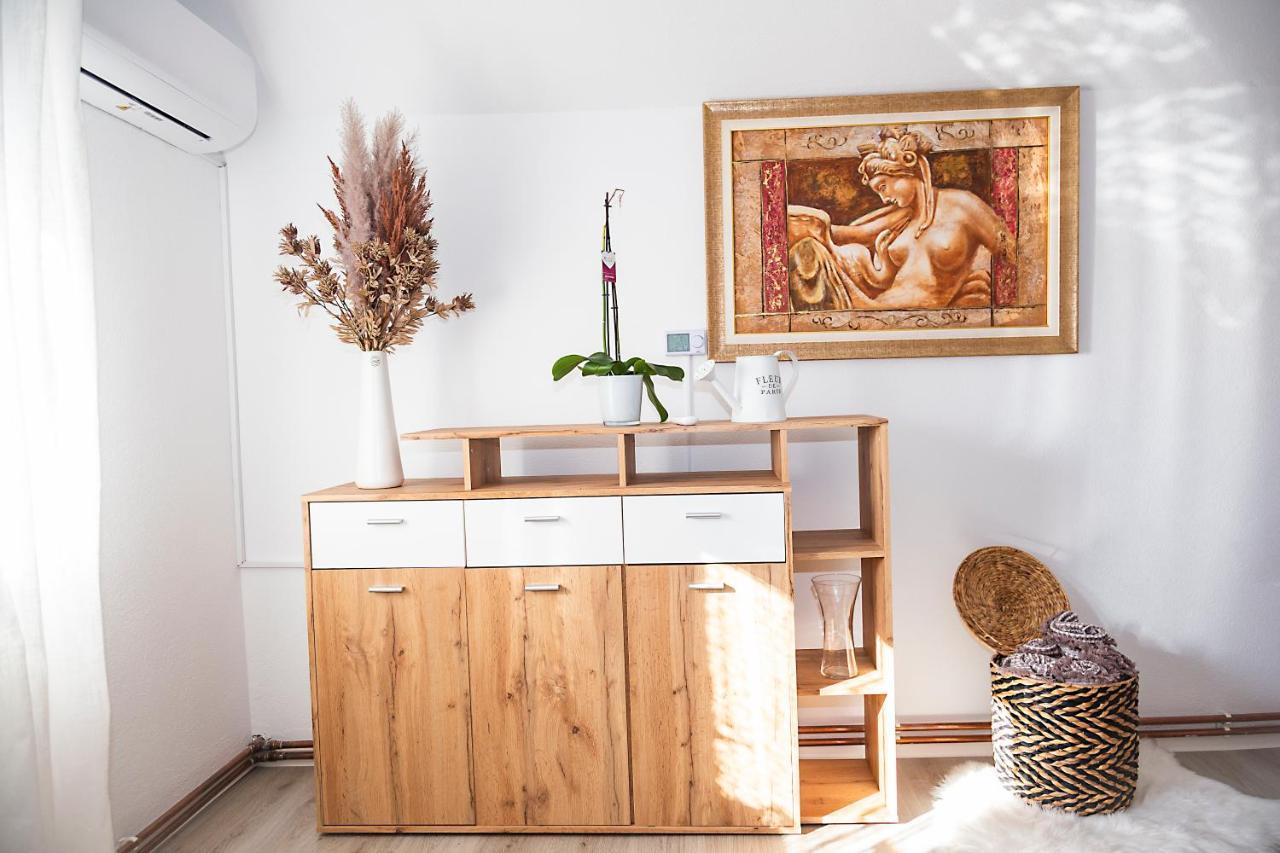 Apartment Vita & Marx Ljubljana Buitenkant foto