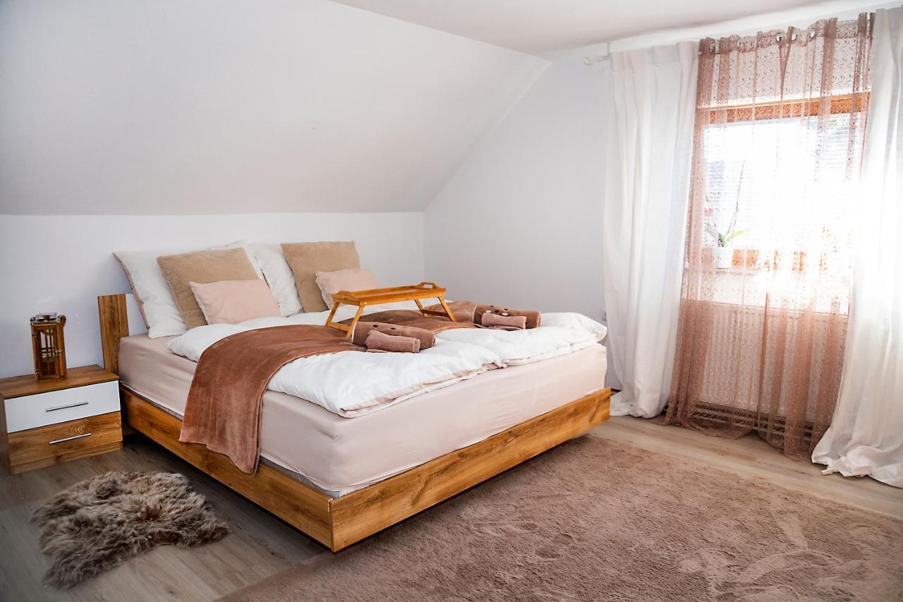 Apartment Vita & Marx Ljubljana Buitenkant foto